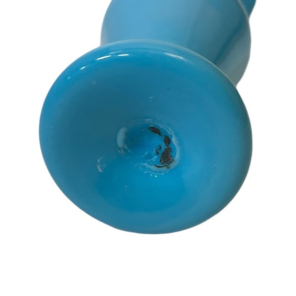 Small vintage blue Opaline art glass bud vase with ruffled or scalloped rim. - Picture 6 of 8